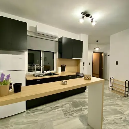 Minimal B1 Λάρισα